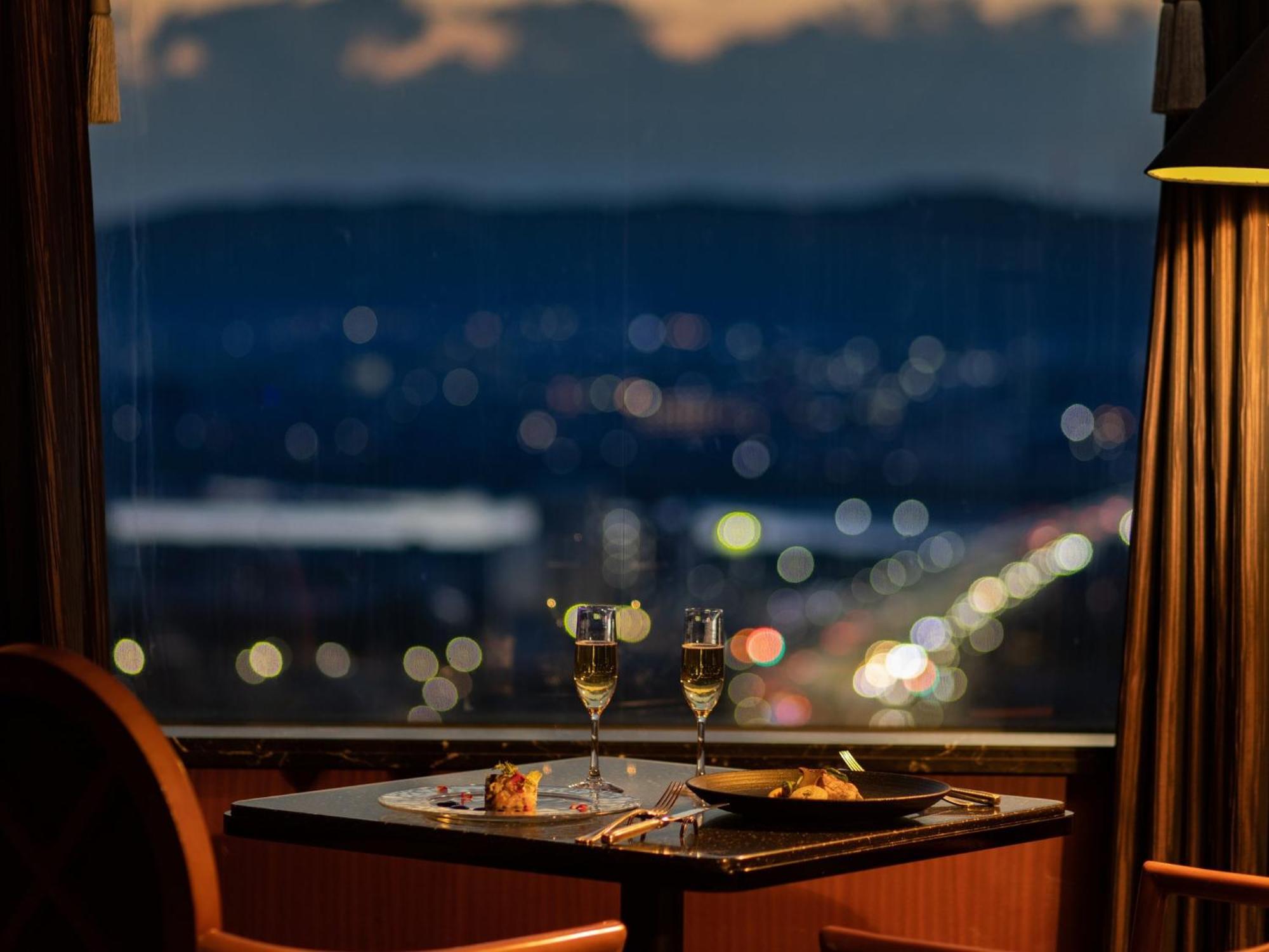 Hotel Ana Crowne Plaza Toyama By Ihg Exterior foto