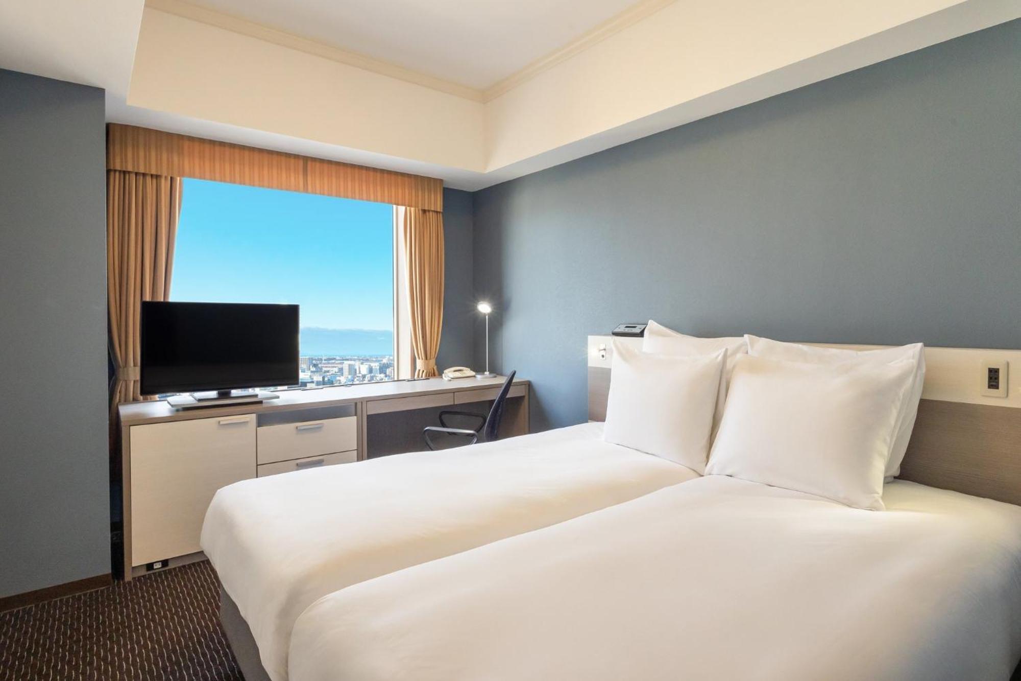 Hotel Ana Crowne Plaza Toyama By Ihg Exterior foto